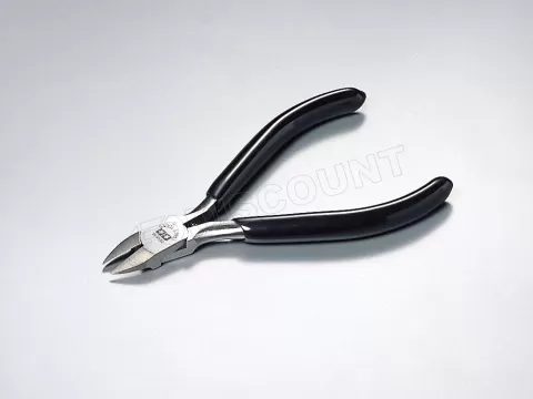 Photo de Ak Interactive - Pince Coupante Laterale pour Plastique