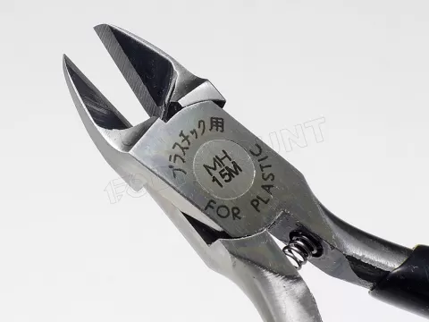Photo de Ak Interactive - Pince Coupante Laterale pour Plastique