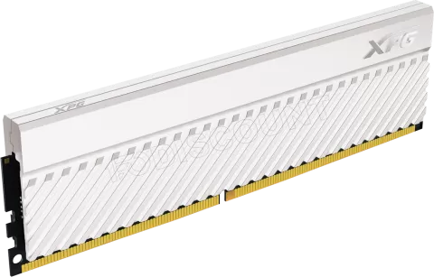 Photo de Barrette mémoire 8Go DIMM DDR4 Adata XPG GammiX D45 RGB  3600Mhz (Blanc)