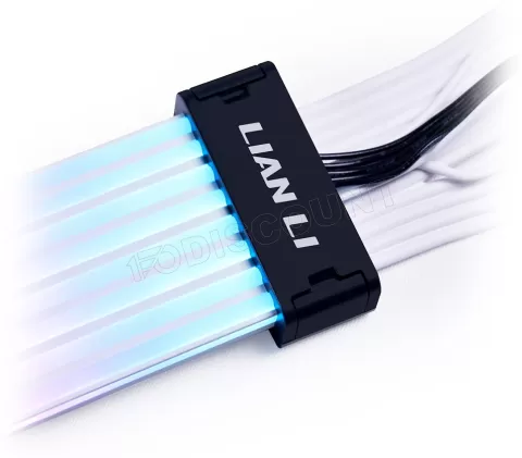 Photo de Câble 12VHPWR Lian Li Strimer Plus-8 V2 RGB