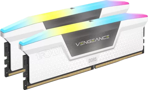 Photo de Kit Barettes mémoire 32Go (2x16Go) DIMM DDR5 Corsair Vengeance RGB 6000MHz (Blanc)
