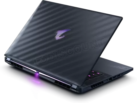Photo de Ordinateur Portable Gigabyte Aorus Master 16 BYHC5FRE65SP (16") Win11 Pro