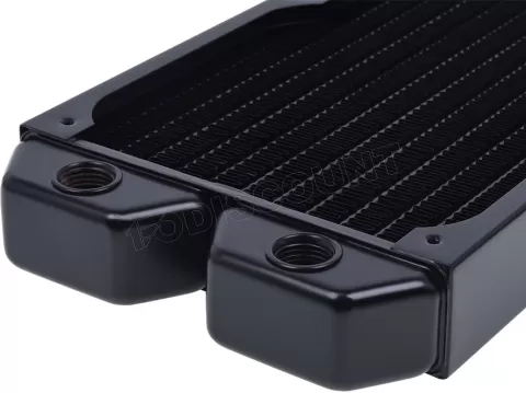 Photo de Radiateur pour Watercooling Alphacool NexXxoS ST30 - 240mm (Noir)