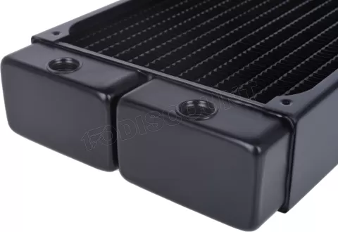 Photo de Radiateur pour Watercooling Alphacool NexXxoS XT45 v2 140mm (Noir)