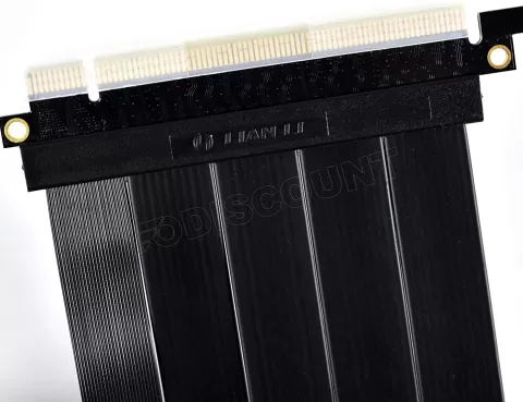 Photo de Riser PCIe 4.0 16X Lian Li 20cm 'Noir)