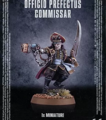 Photo de Warhammer 40k - Astra Militarum Commissar