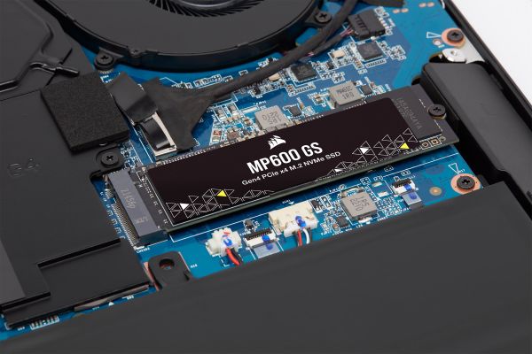 La force du PCIe, la compatibilité du M.2